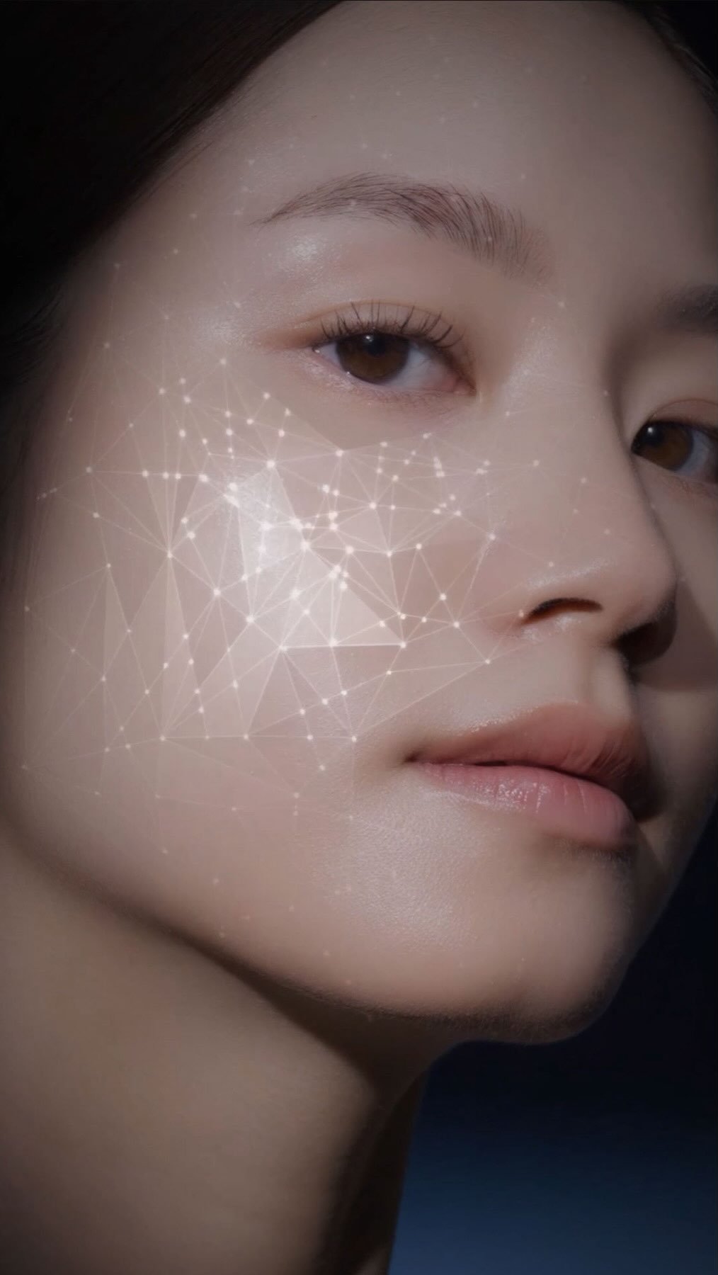 iope_official 게시물 이미지: ㅤㅤㅤ 
아이오페 NEW RETINOL

300만 개의 스피큘로 더 강력한 성분...