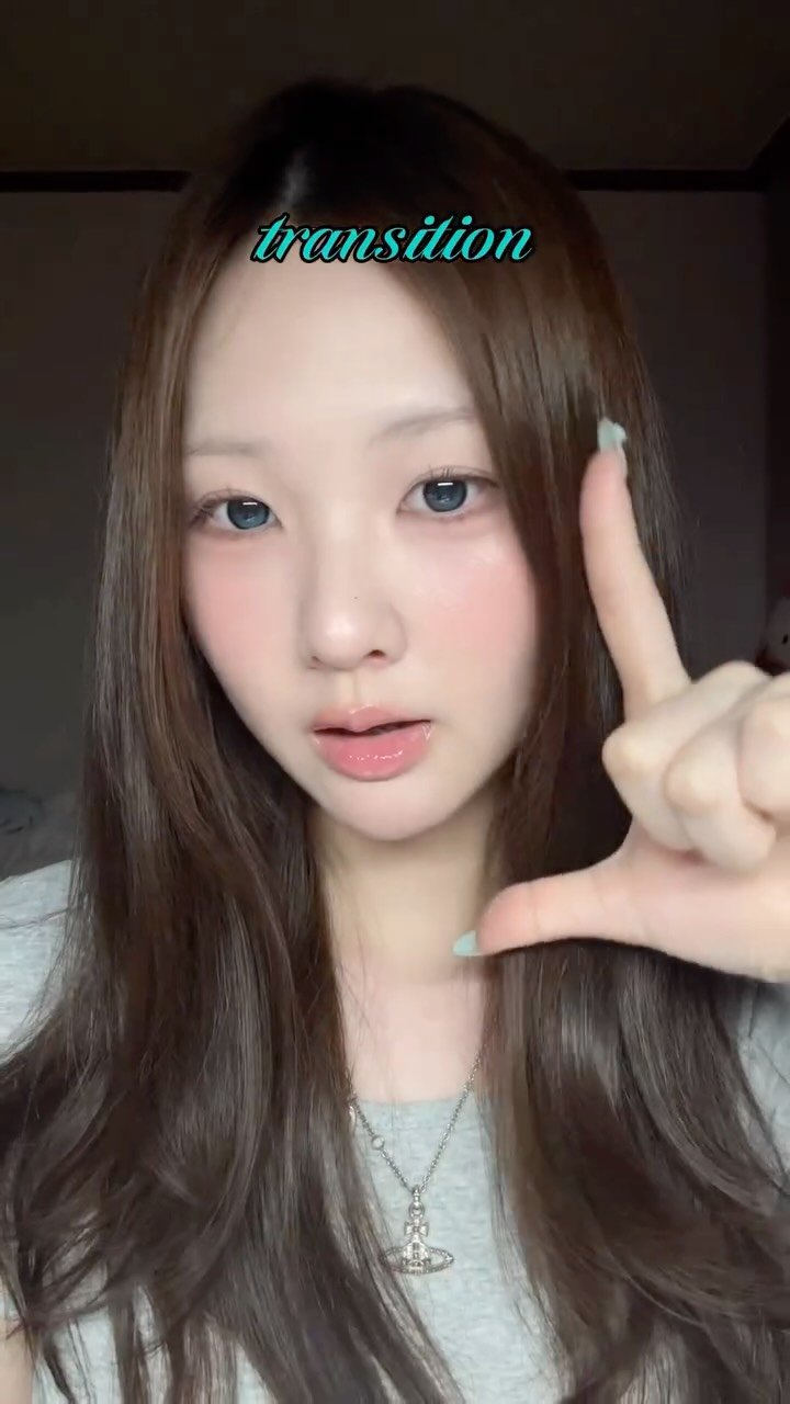 ioucosbutimstudent 게시물 이미지: @biodance_kr 

저처럼 피부 장벽 다 깨져서
세럼 발라도 따갑고,...