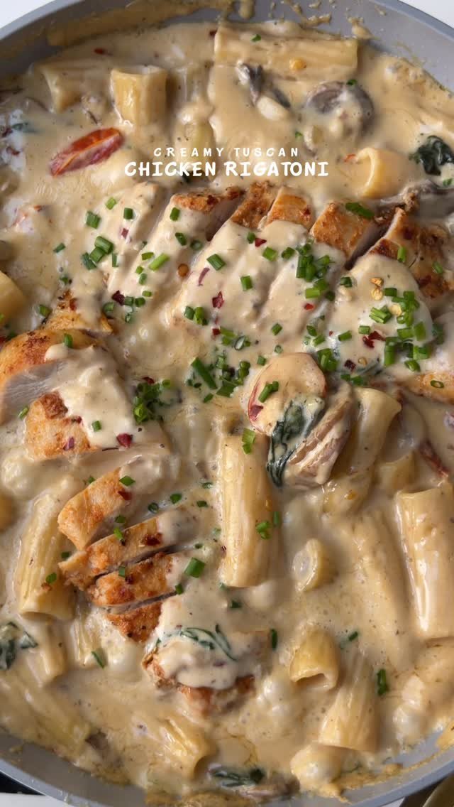 iramsfoodstory 게시물 이미지: Creamy tuscan chicken rigatoni 🍝 

Ingredients...