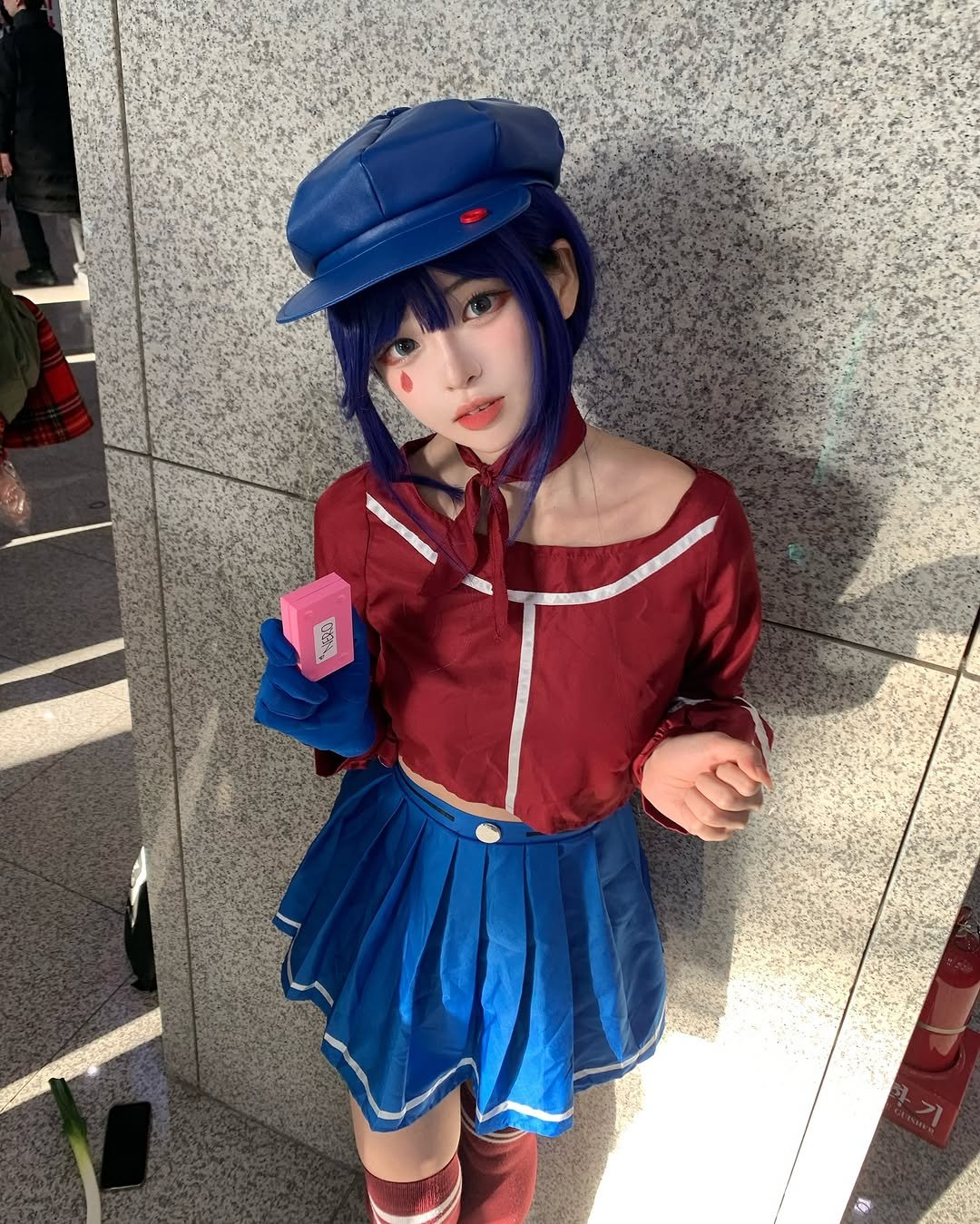 Photo by 네오 on December 21, 2025. May be an anime-style image of miniskirt, costume and text.