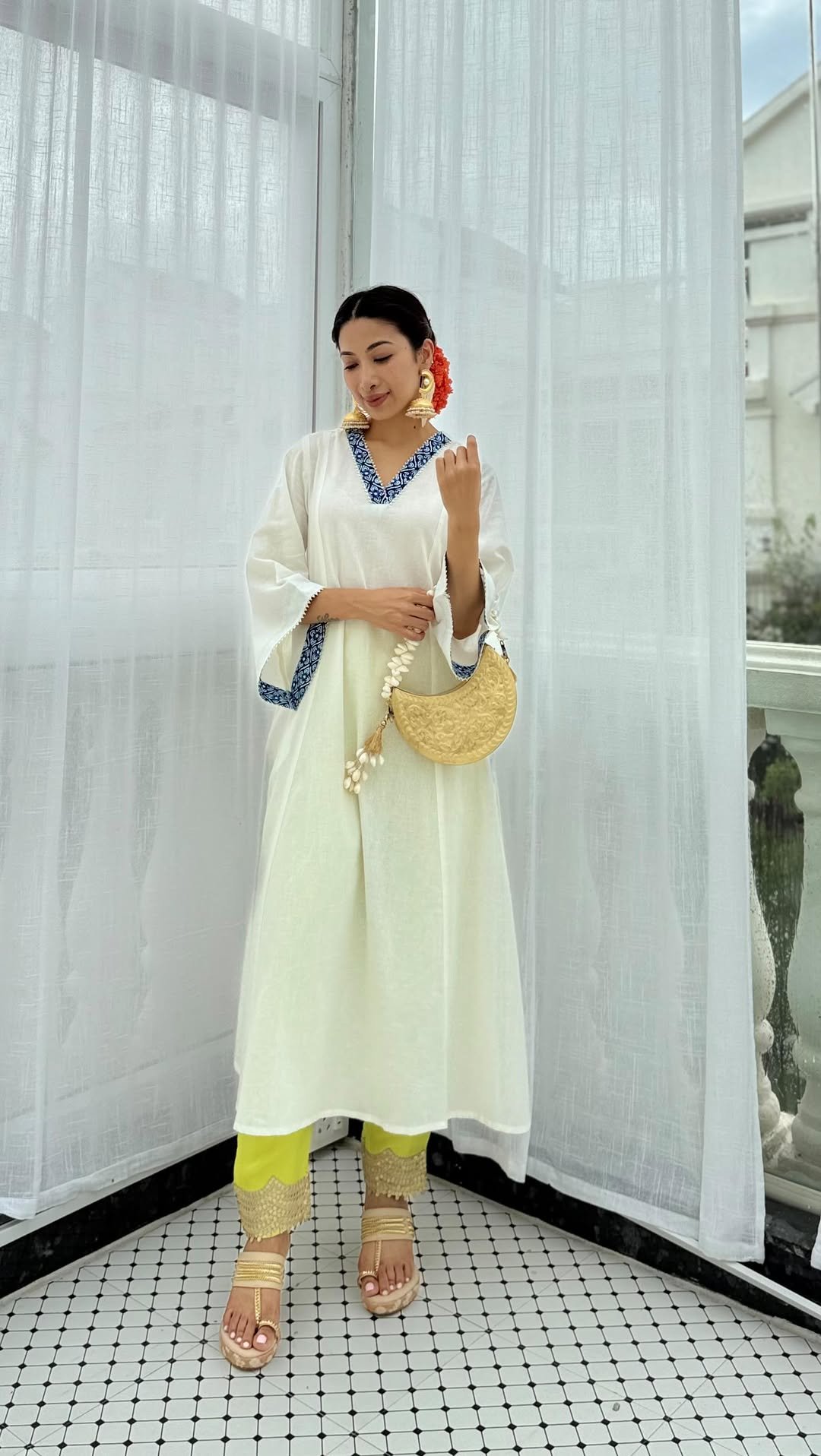 ishaborah 게시물 이미지: One Festive Set, 3 different looks 🌼 From a...