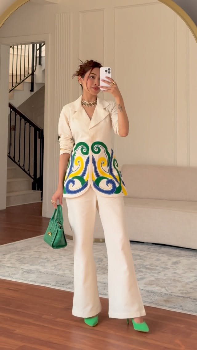 ishaborah 게시물 이미지: Let’s quickly style a look for an event...