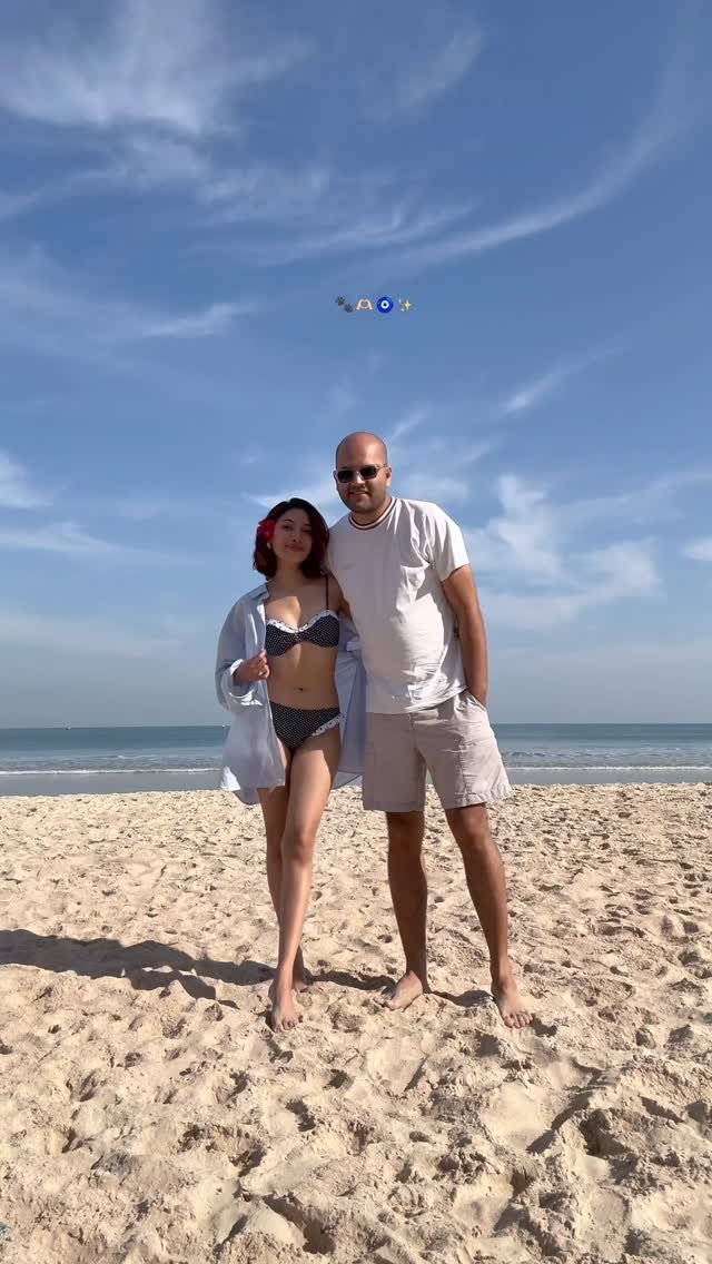 ishaborah 게시물 이미지: My go-to beach makeup 🌴🐚🌊☀️

Products...