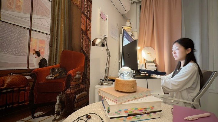 isolchoe 게시물 이미지: 내일 아침에 보낼 프라이빗 레터 마무리 작업🔑✨
얼마 전에 올린 릴스에서 쏙 빼고...