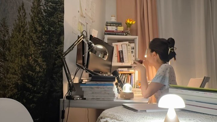 isolchoe 게시물 이미지: 밤 밤 무슨 밤 쟁반 같이 둥근 밤🌚🌝🌕
#일기클럽 3기 #시그니처레터 쓰는...