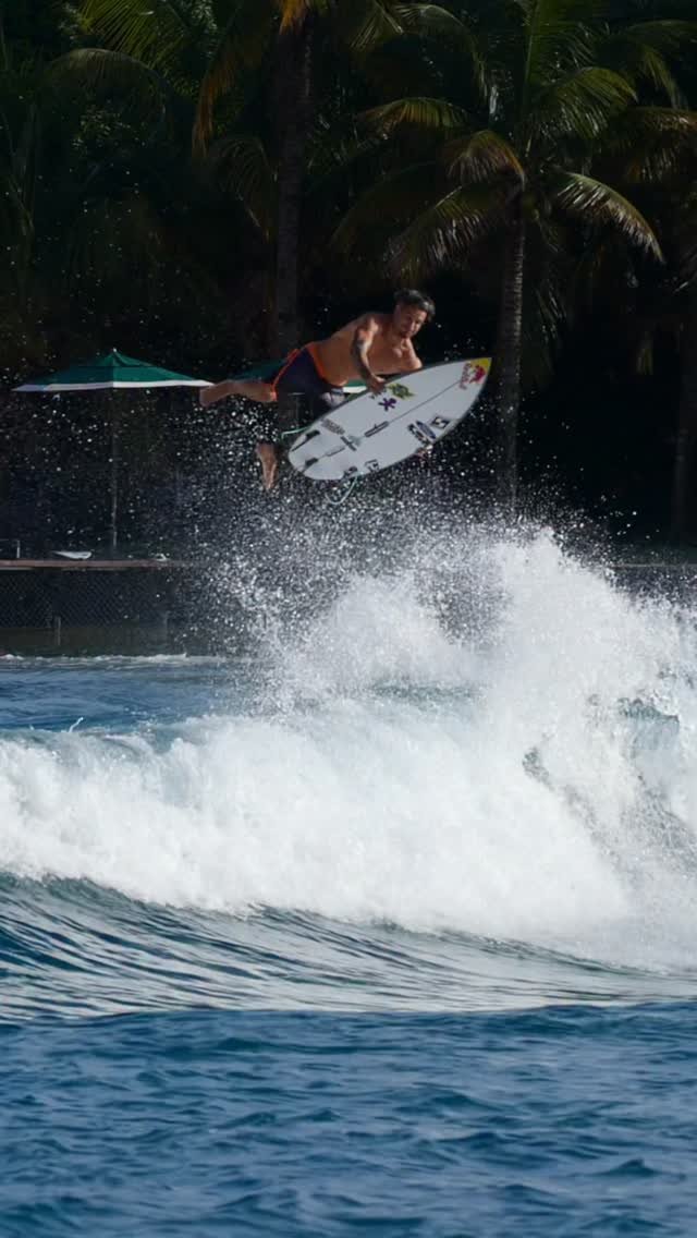 italoferreira 게시물 이미지: Superman na primeira sessão e um varial com...