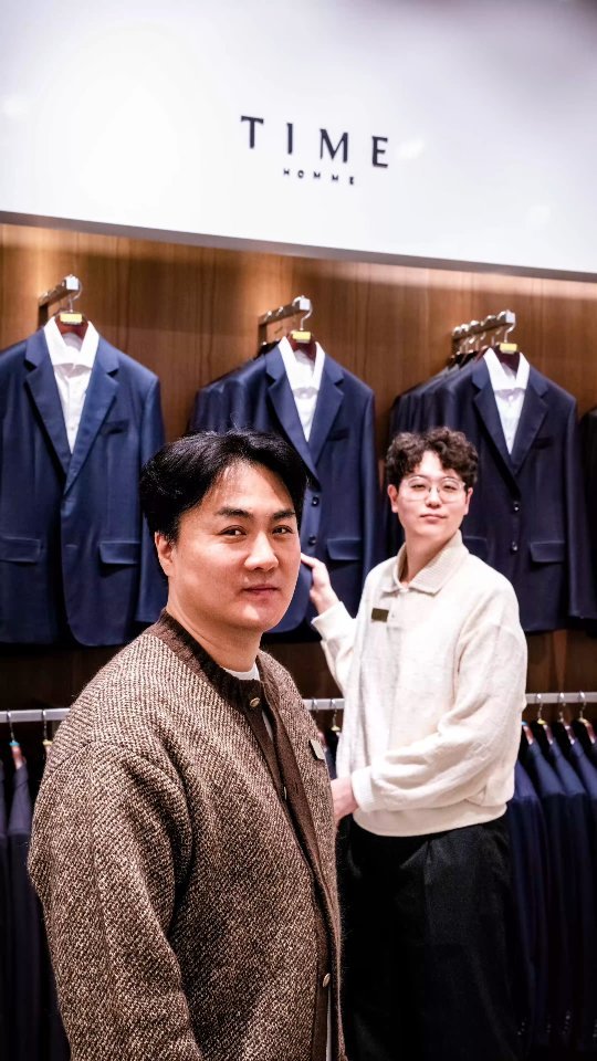 italy.towel 게시물 이미지: #현대아울렛 #타임옴므 에서 #스냅사진 찍어드림ㅋ

센스있는 스타일링으로 고객님의...