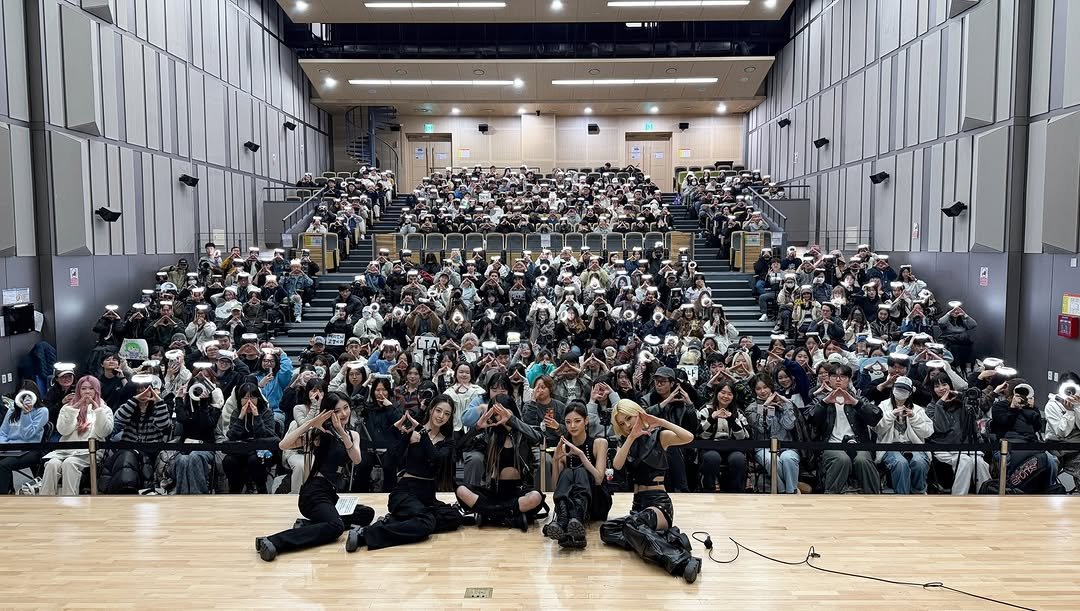 Photo by ITZY on November 22, 2025. May be an image of crowd and text.