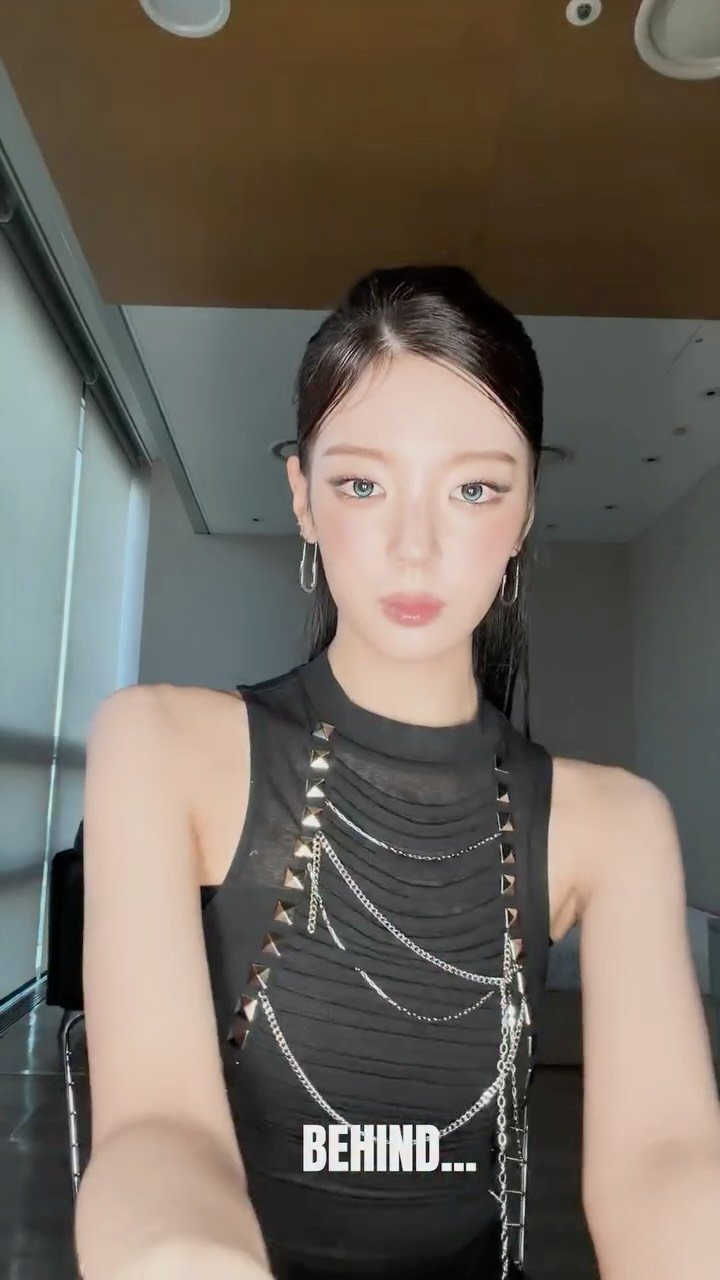 itzy.all.in.us 게시물 이미지: 👀⋰˚✩ ⓃⒼ behind

#ITZY #MIDZY 
#YEJI #예지
#LIA...