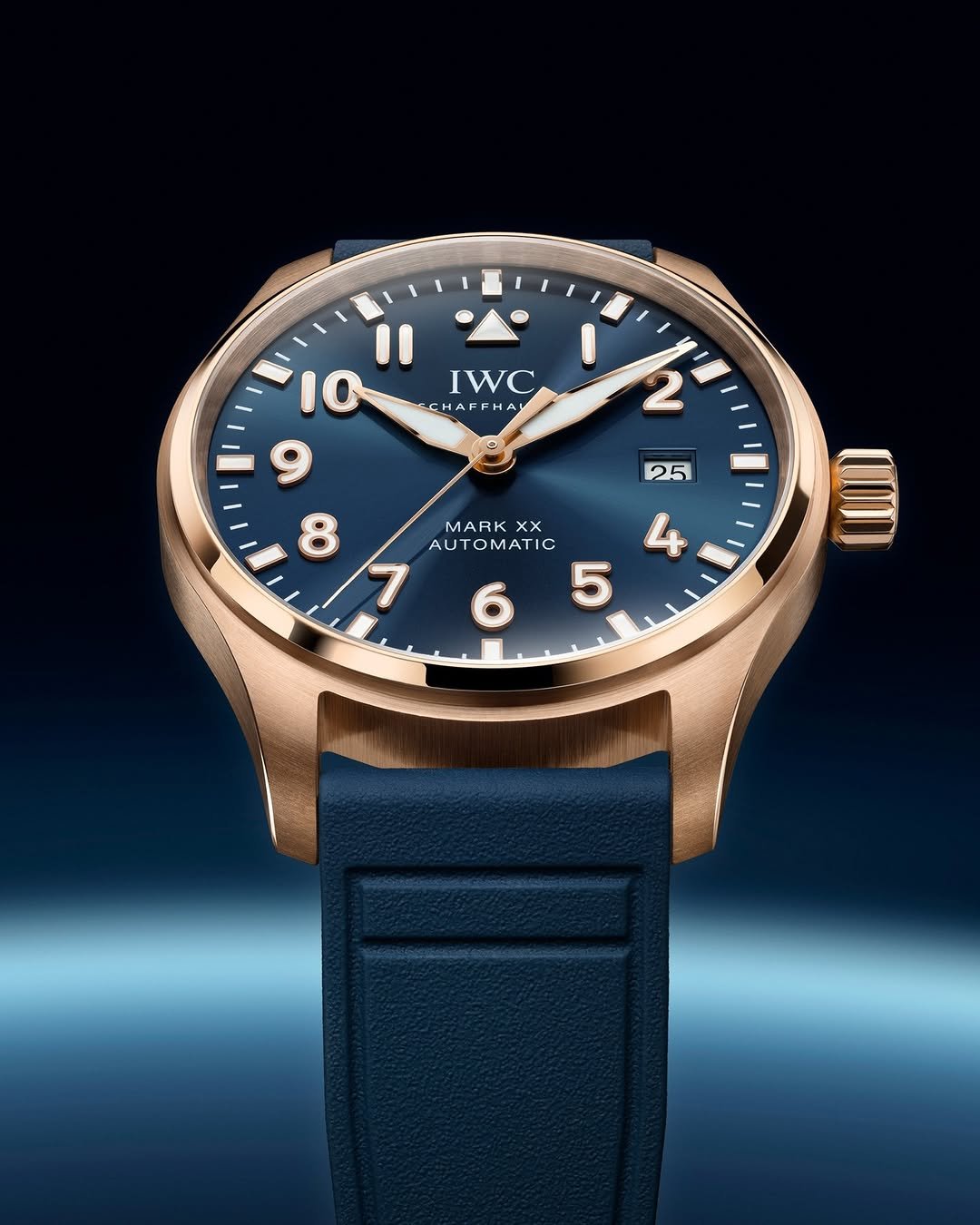 iwcwatches_uk 게시물 이미지: The Journey Continues.

Warm gold and deep...