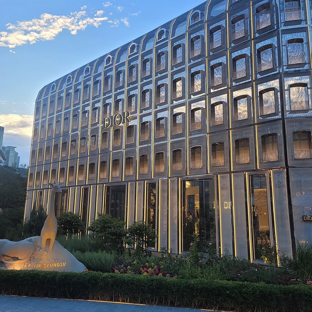 Photo by 장진환 on July 29, 2023.