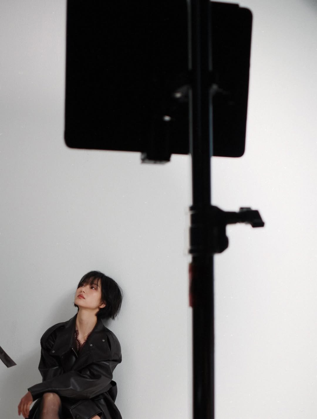 Photo by 원진아 on December 22, 2025. May be an image of one or more people, makeup, camera, tripod and text.