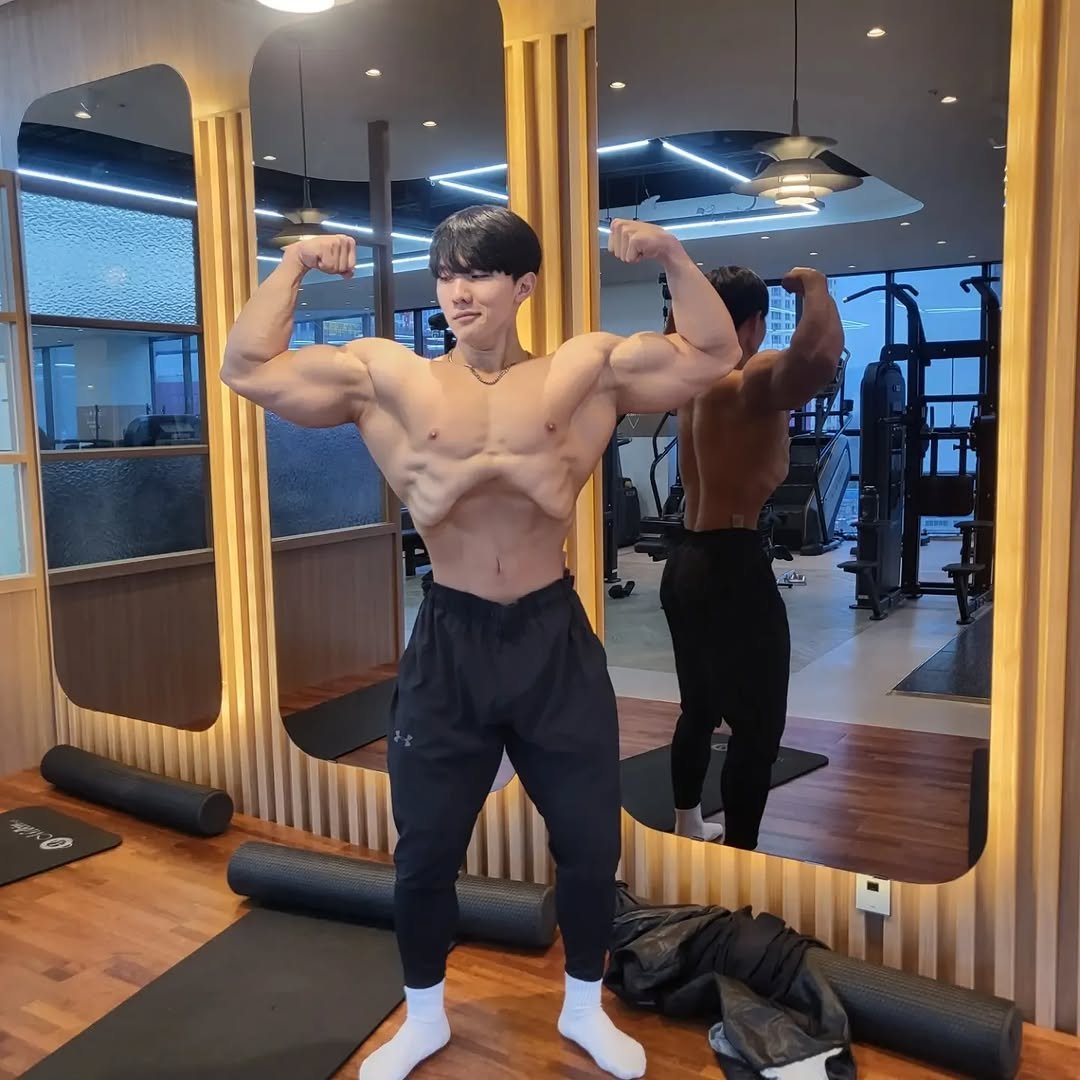 j_0_youngj 게시물 이미지: 안녕하세요  조영재입니다.
티칭관련 많은 문의를 받고 준비가 되어 수업을...