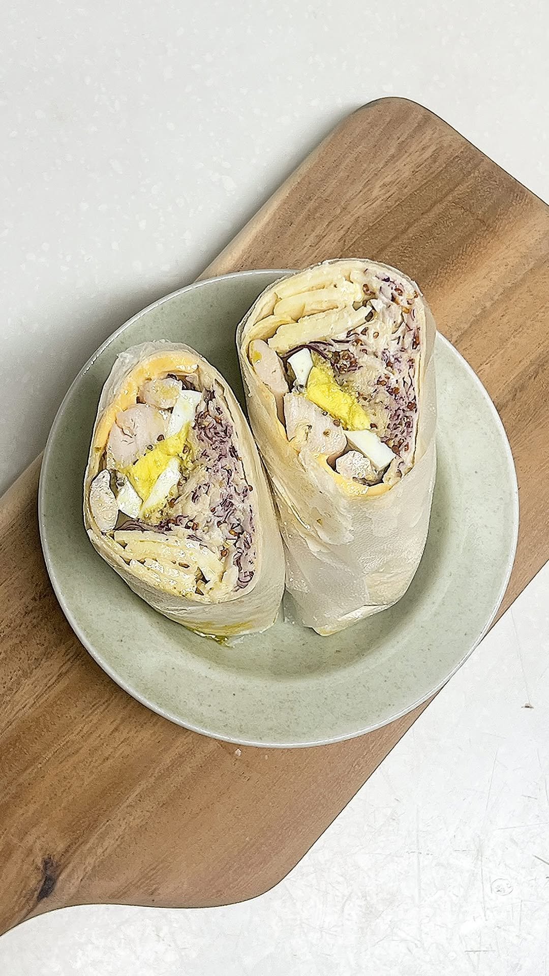 j_diet.table 게시물 이미지: ◡̈ #임산부식단 #또띠아롤

식빵 먹을까 치아바타먹을까 또띠아먹을까...