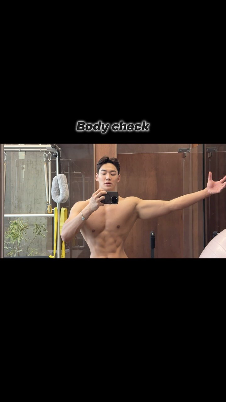 j_jin_xx 게시물 이미지: 지방 가득 바디체크🙃

#model #bodycheck #바디체크 #fyp #운동소통