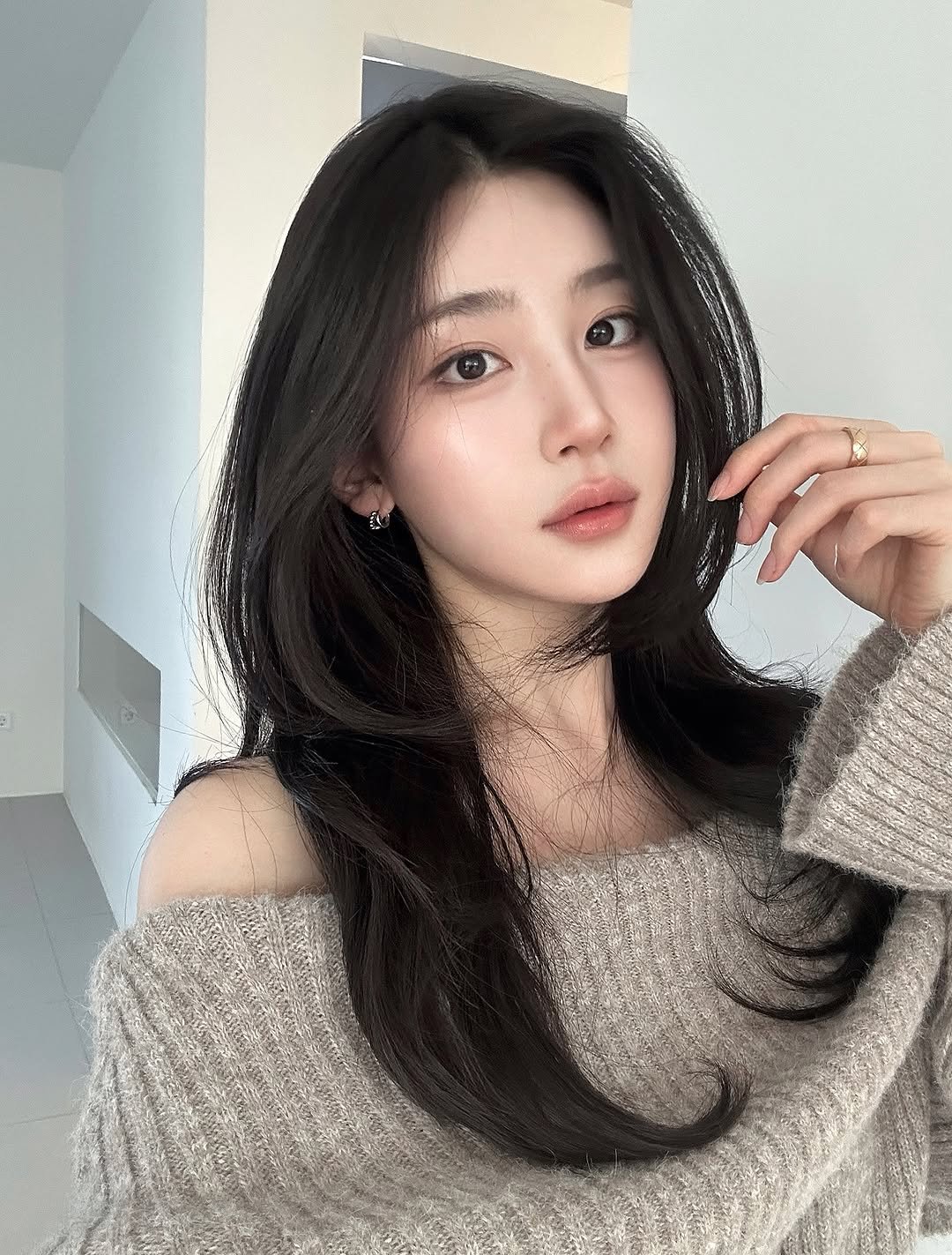 Photo by J on March 04, 2026. May be a selfie of one or more people, hair, top and text.