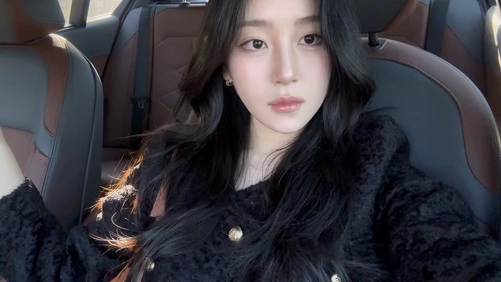 j_saeuni 게시물 이미지: 같은옷 다른너낌…