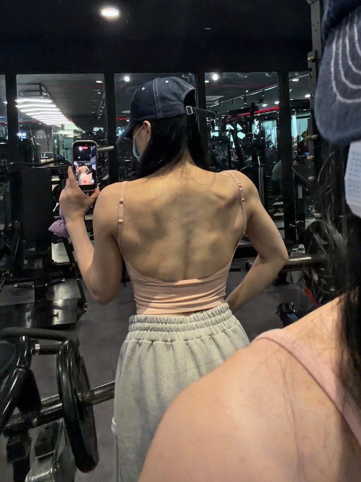 j_zzzi 게시물 이미지: 나름n년차 유지어터💪🏻
오늘 진짜 운동가기 싫어서 눈뜨곤 한시간을...