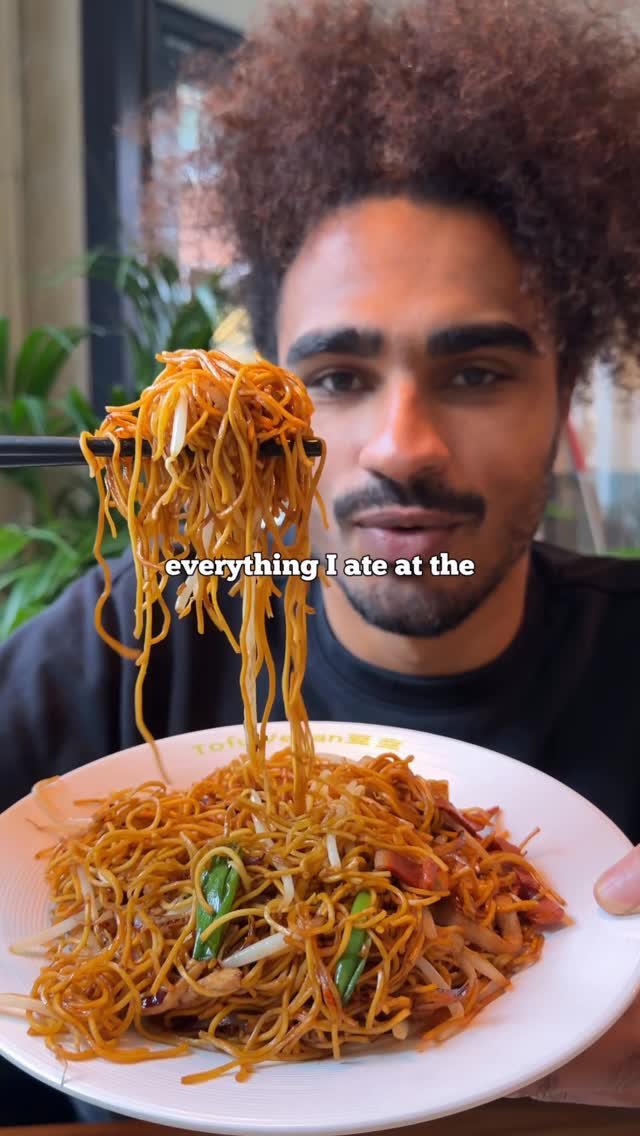 jacobking 게시물 이미지: The most authentic vegan Chinese food in the...