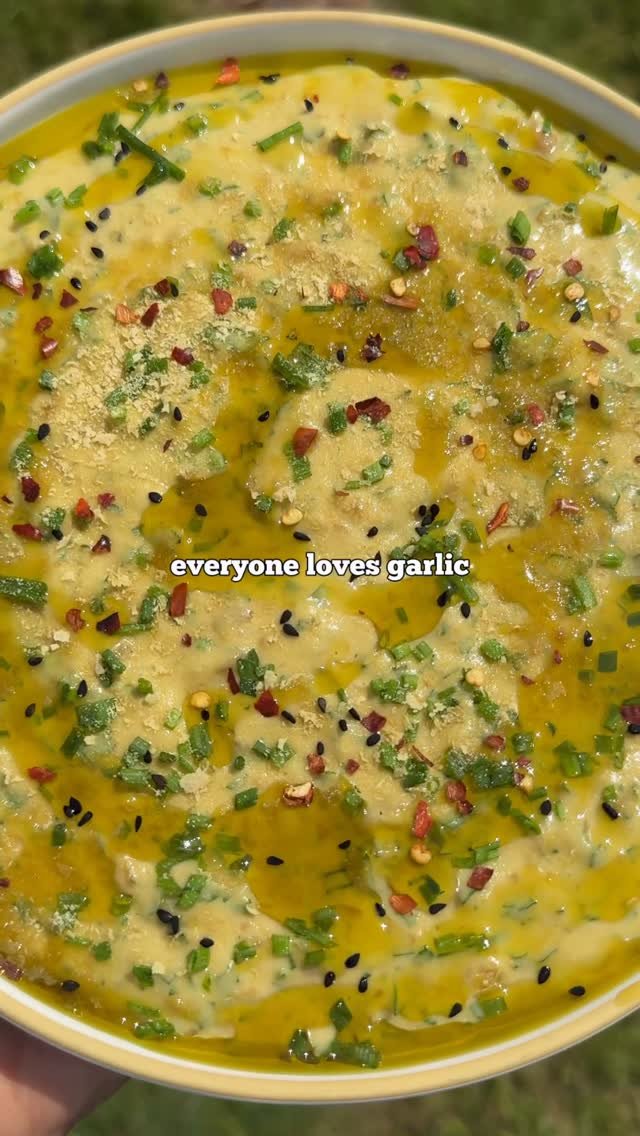 jacobking 게시물 이미지: GARLICKY DIP 🧄 written recipe below 👇🏾...
