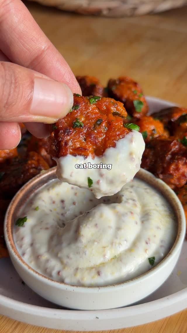 jacobking 게시물 이미지: Crunchy carrot bites making vegetables...