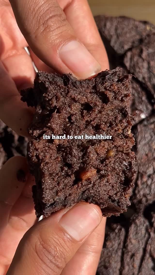 jacobking 게시물 이미지: SWEET POTATO BROWNIE 🍠 written recipe below...