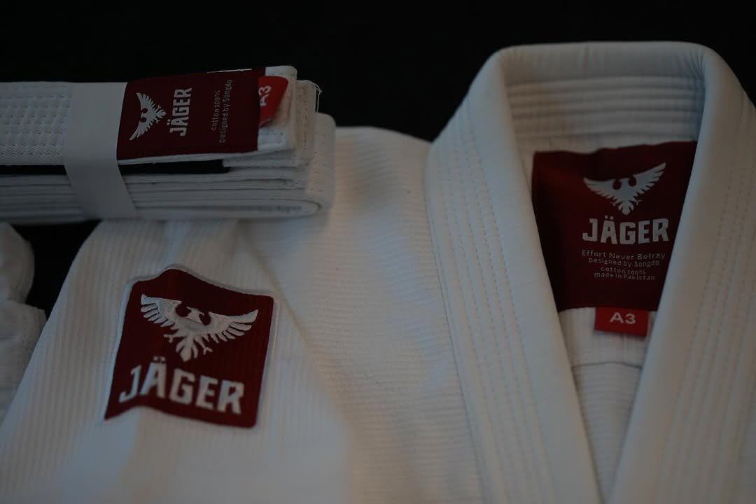 Photo by 예거스 주짓수 도복 Jägers Jiujitsu Gi on December 30, 2023.