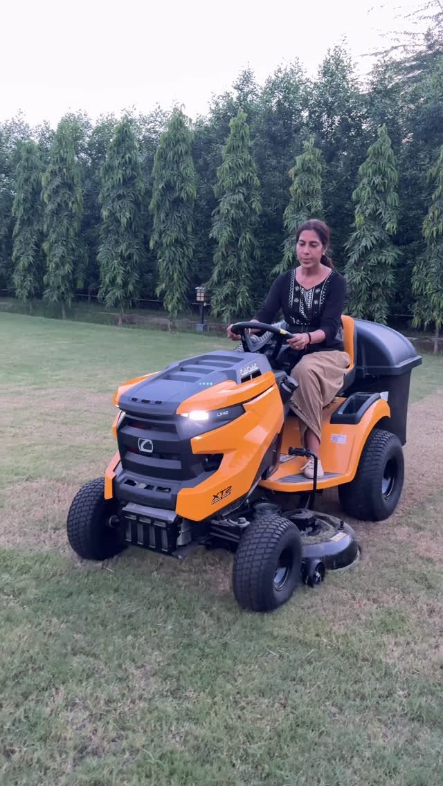 jaihindagriculture 게시물 이미지: गार्डन को बनाये शानदार Grass Cutting Machine...