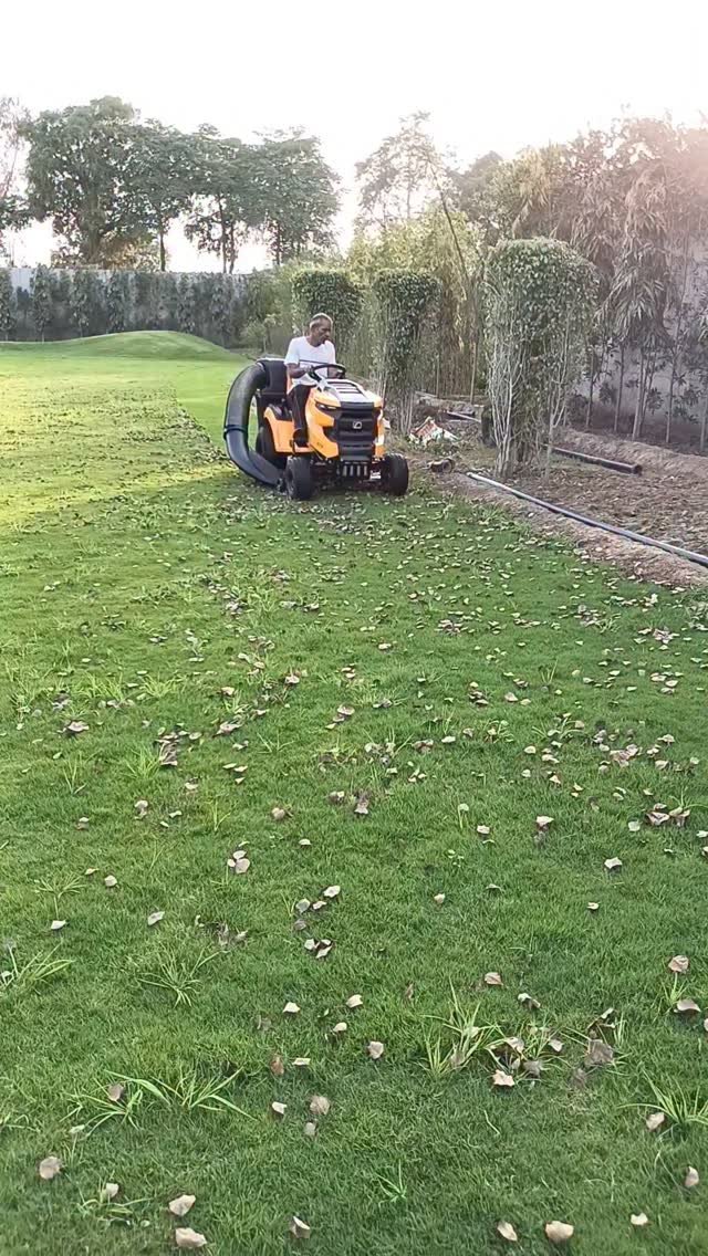 jaihindagriculture 게시물 이미지: Grass Cutting Machine For Yours Park...