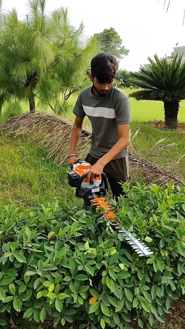 jaihindagriculture 게시물 이미지: शानदार दिखने लगेगा अपना पार्क Hedge Trimmer...