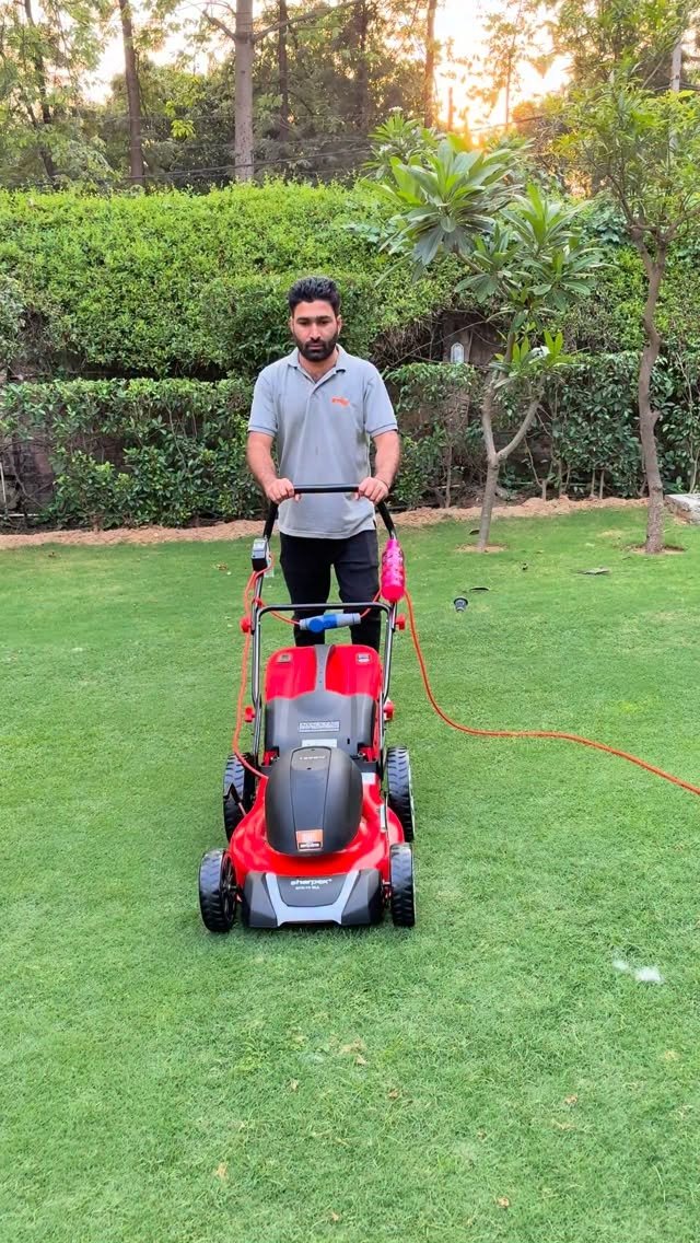 jaihindagriculture 게시물 이미지: Park And Garden Maintain Equipment ⛲️🤩 Grass...