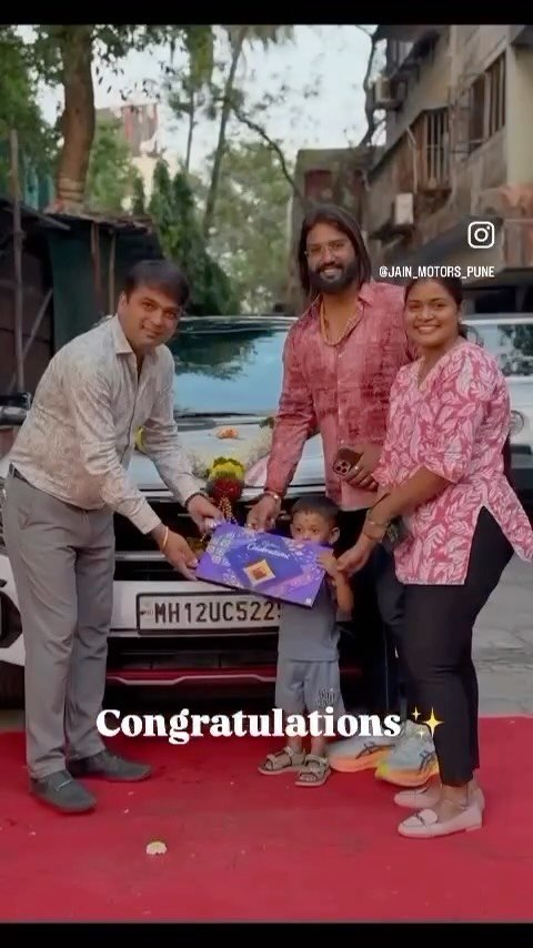 jainmotorspune91 게시물 이미지: Every delivery marks a new smile...