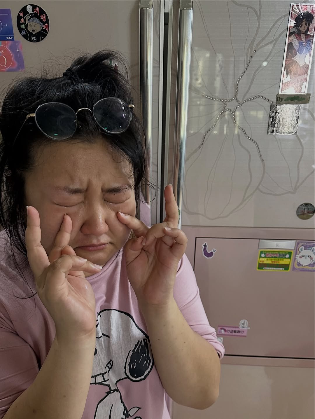 Photo by 잼니 on November 21, 2025. May be an image of refrigerator and text.