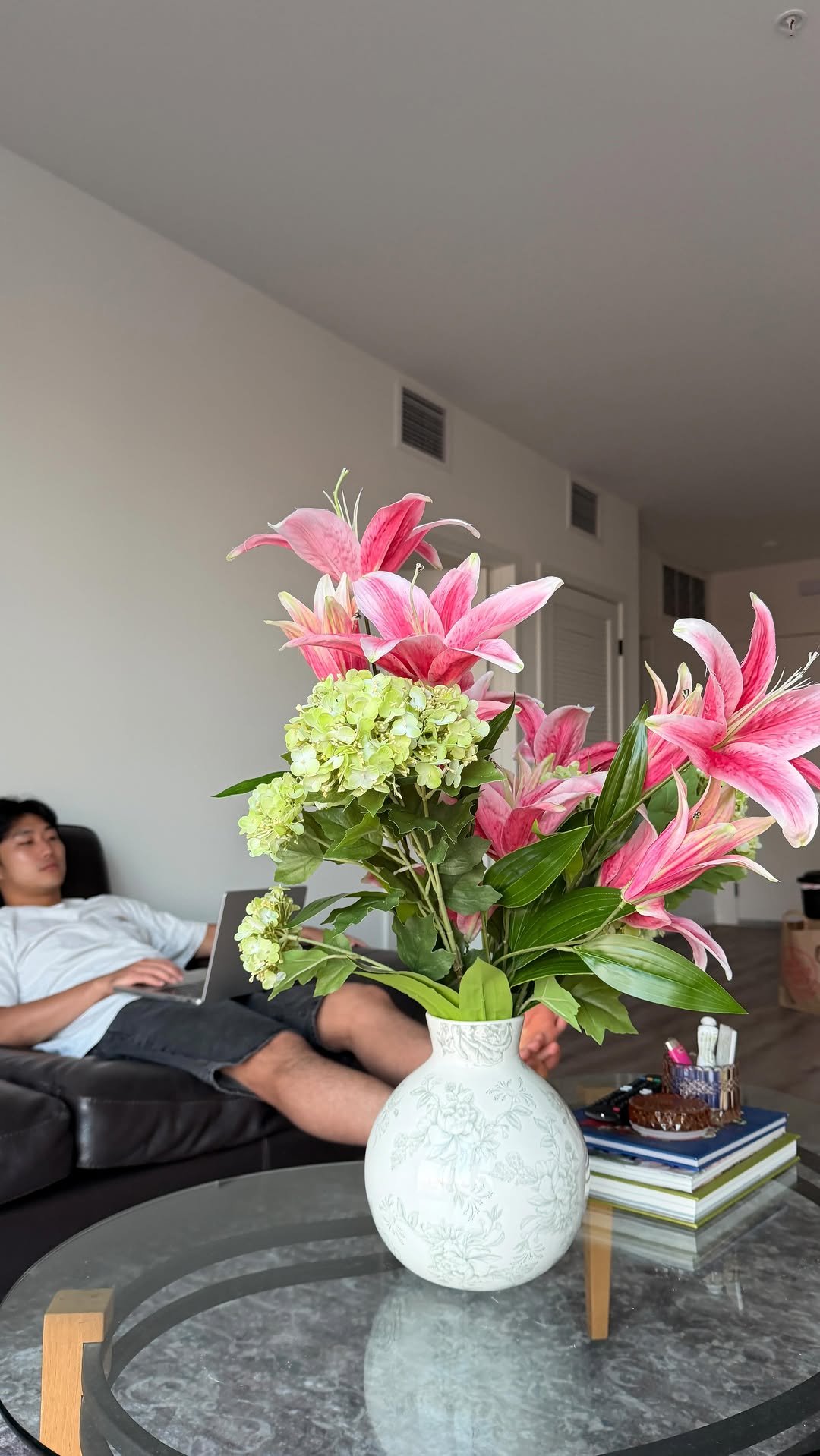 janayleee 게시물 이미지: the way he was so fast w his responses LOL...