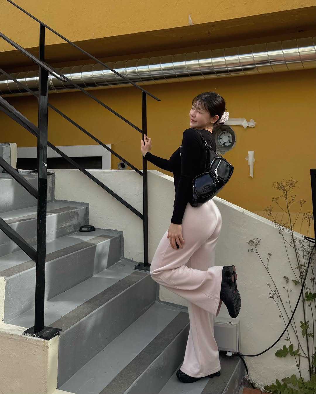 janghulu_ 게시물 이미지: 5월 셋째 주의 마음 가짐.

하기 싫어도 꾸역꾸역 발 디뎌보거나
안 할 거면...