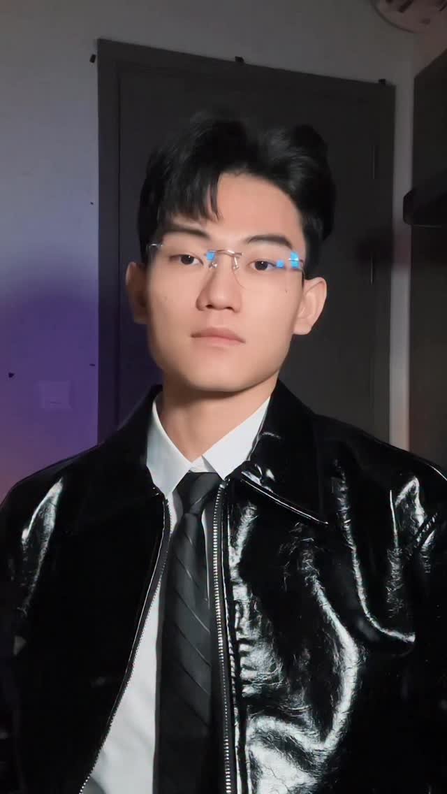 jangtee_nae 게시물 이미지: Bị tê chân thôi nha trời :))