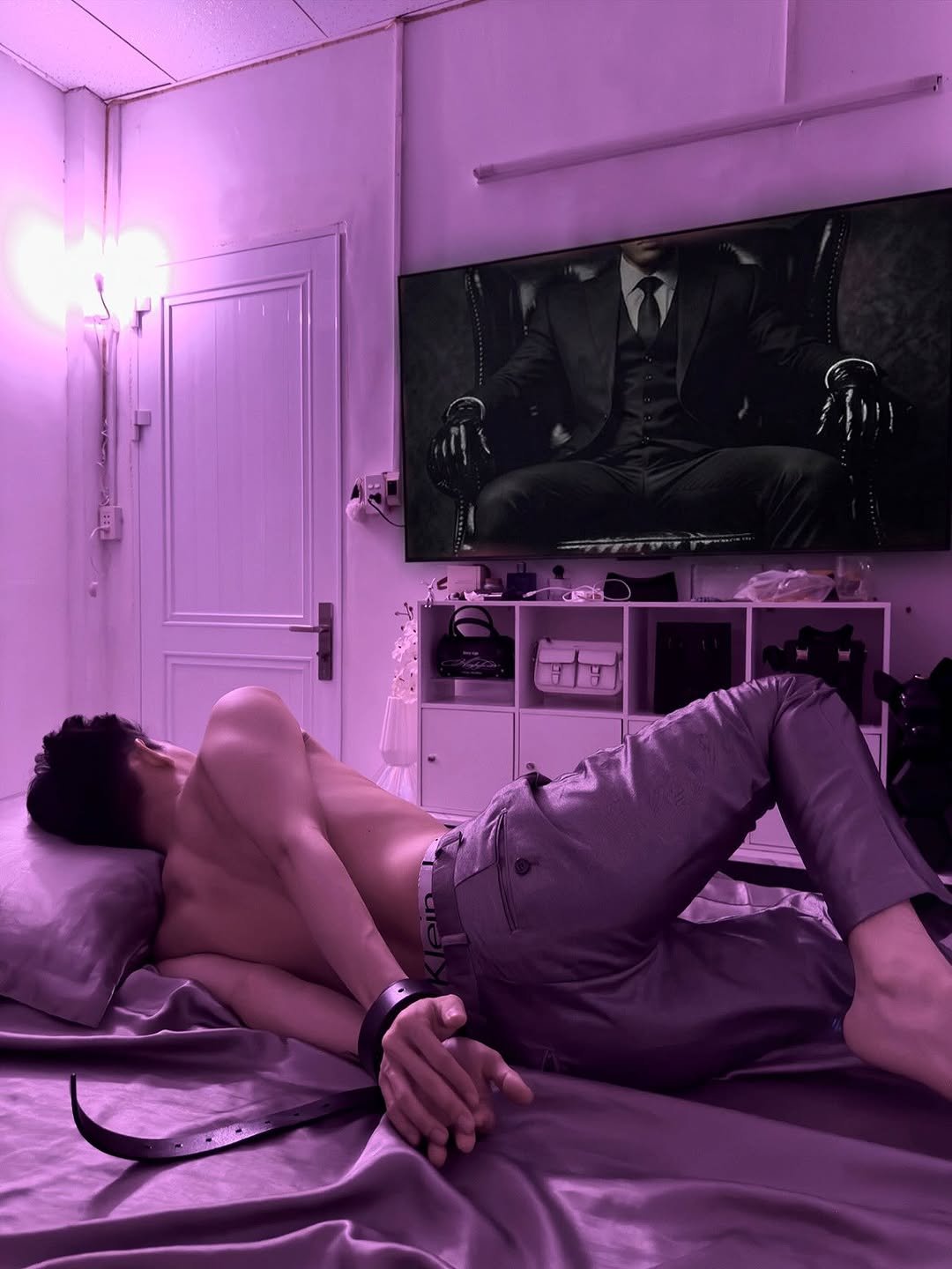 Photo by Trần Võ Nhật Kiên on April 28, 2026. May be an image of bed, bedroom and text.