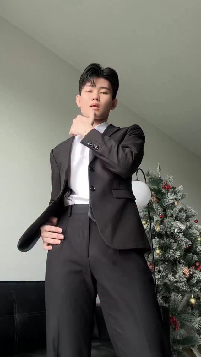 jangtee_nae 게시물 이미지: Lâu rồi chưa mặc suit đenn