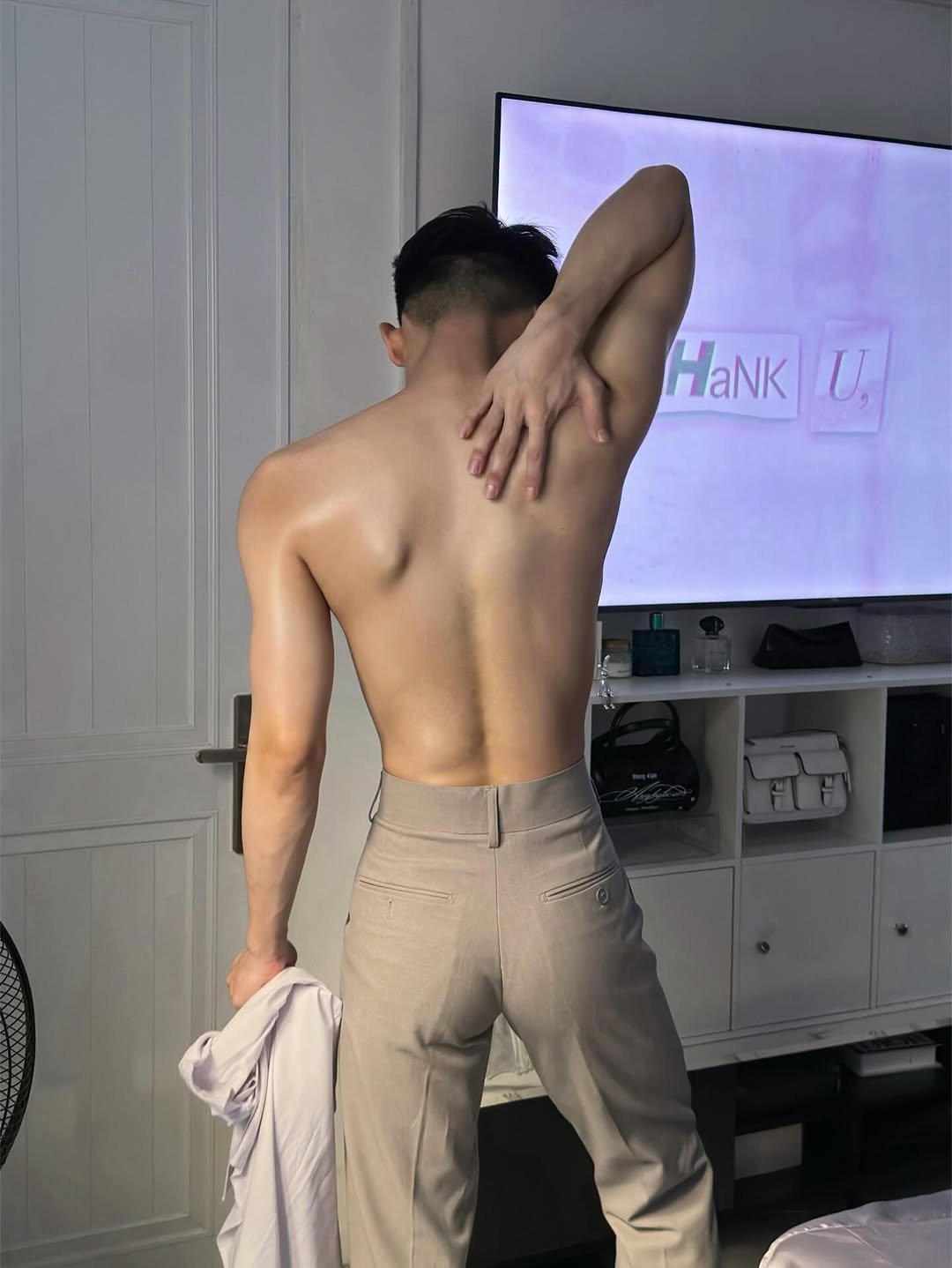 Photo by Trần Võ Nhật Kiên on April 17, 2026. May be an image of one or more people, sweatpants and text.