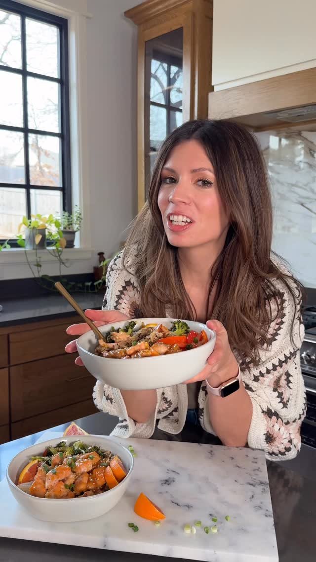 jar.of.lemons 게시물 이미지: @jar.of.lemons ORANGE GINGER SALMON BOWLS that...