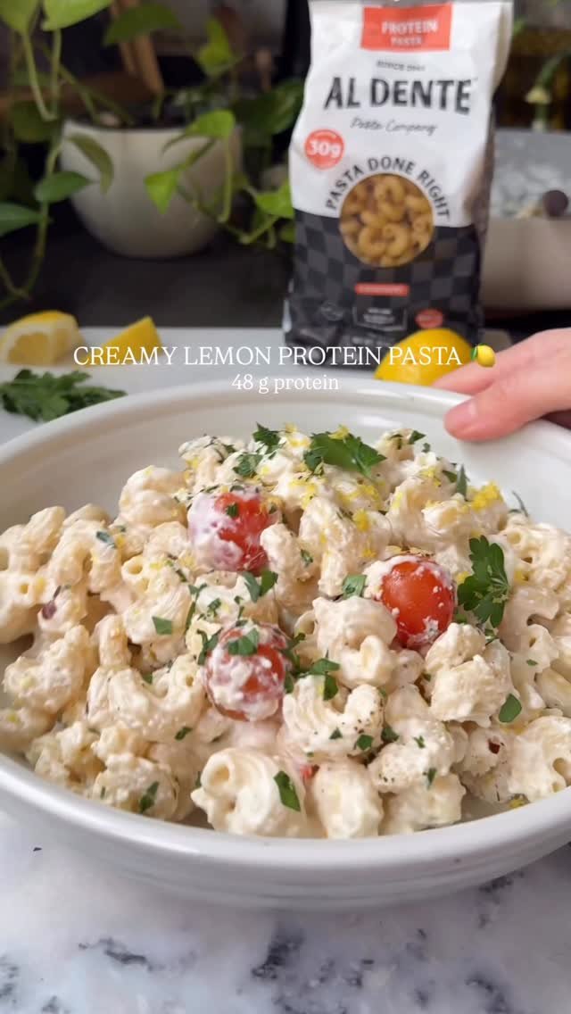 jar.of.lemons 게시물 이미지: CREAMY LEMON PROTEIN PASTA 🍋 That takes...