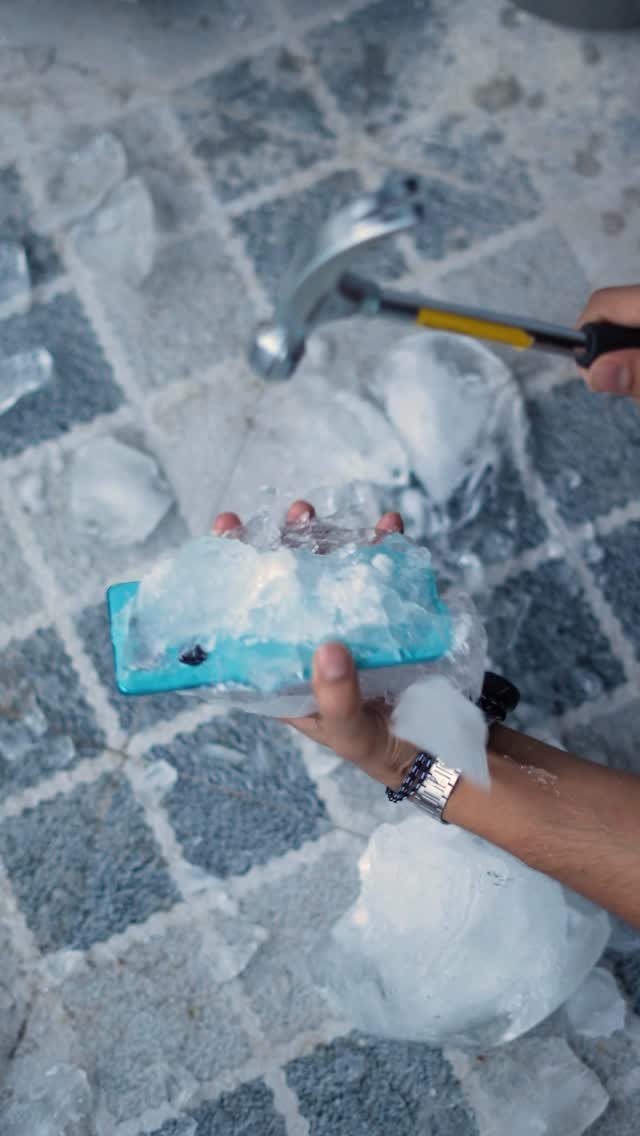 jarvis.marathi 게시물 이미지: बर्फातला फोने २०००० चा आत!! 🥶🥶
.
.
#tech...