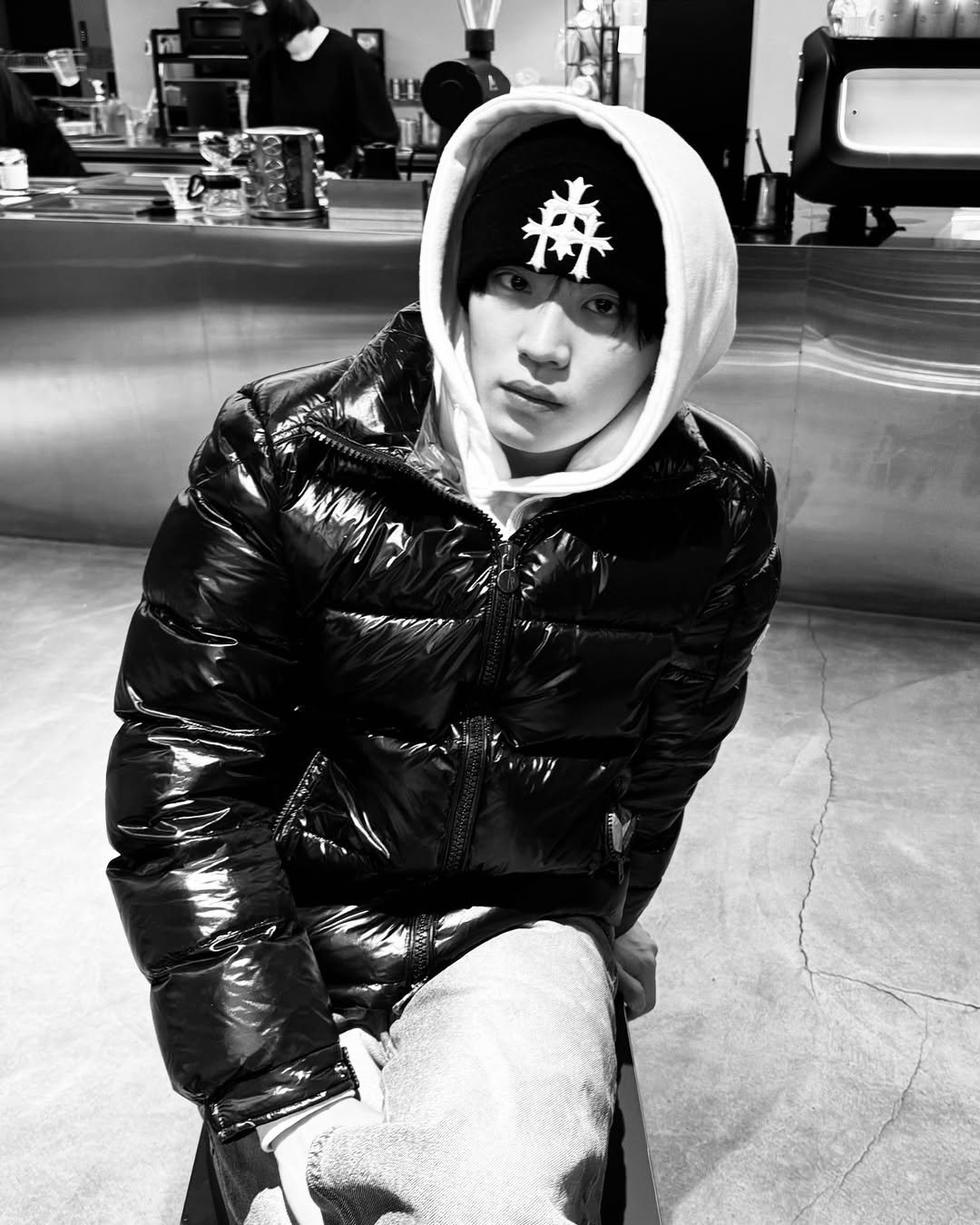 Photo by 정준영사진첩 on December 01, 2024.