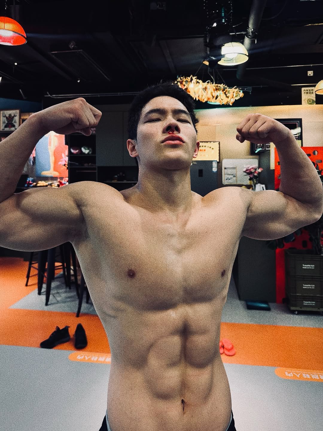 jay_caizhenghao 게시물 이미지: 🩸BIG HORSE POWER🐎 
 & 
 📍NPK BOXING🥊

 #model...