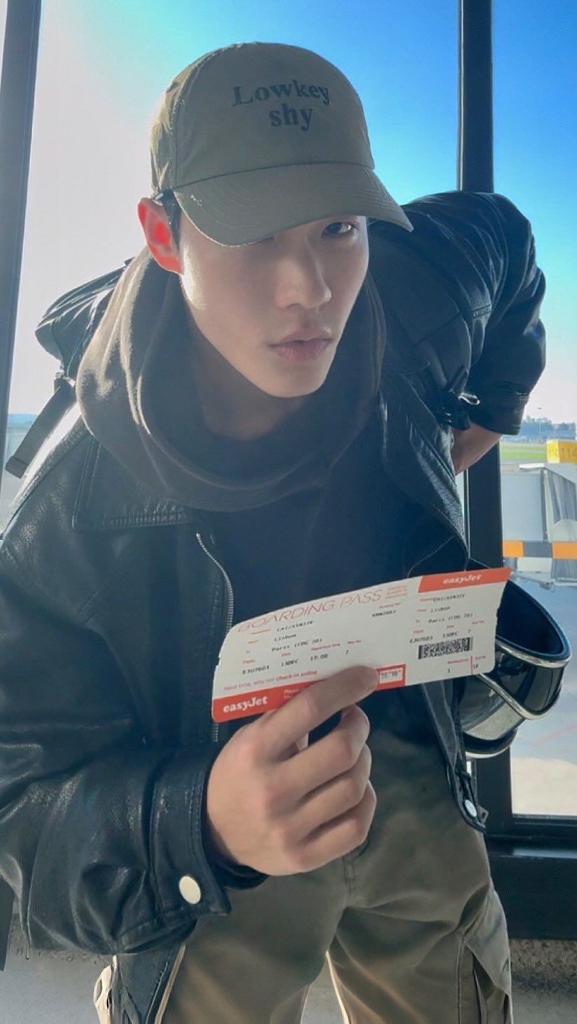 jay_caizhenghao 게시물 이미지: Airport fitcheck#model #ootd #lifestyle...