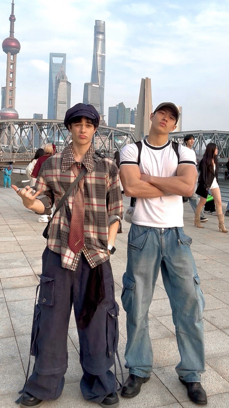 jay_caizhenghao 게시물 이미지: Shanghai Tower Fitcheck #model #ootd...