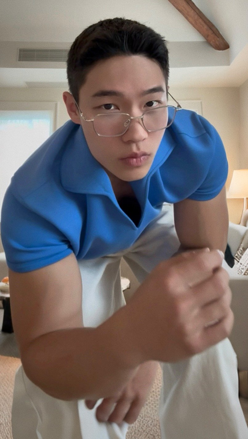 jay_caizhenghao 게시물 이미지: 🔵
