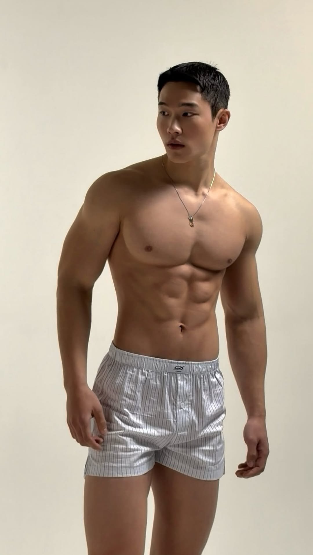 jay_caizhenghao 게시물 이미지: 🇰🇷Model in Korea ! Opa Fitcheck for @51percent_official