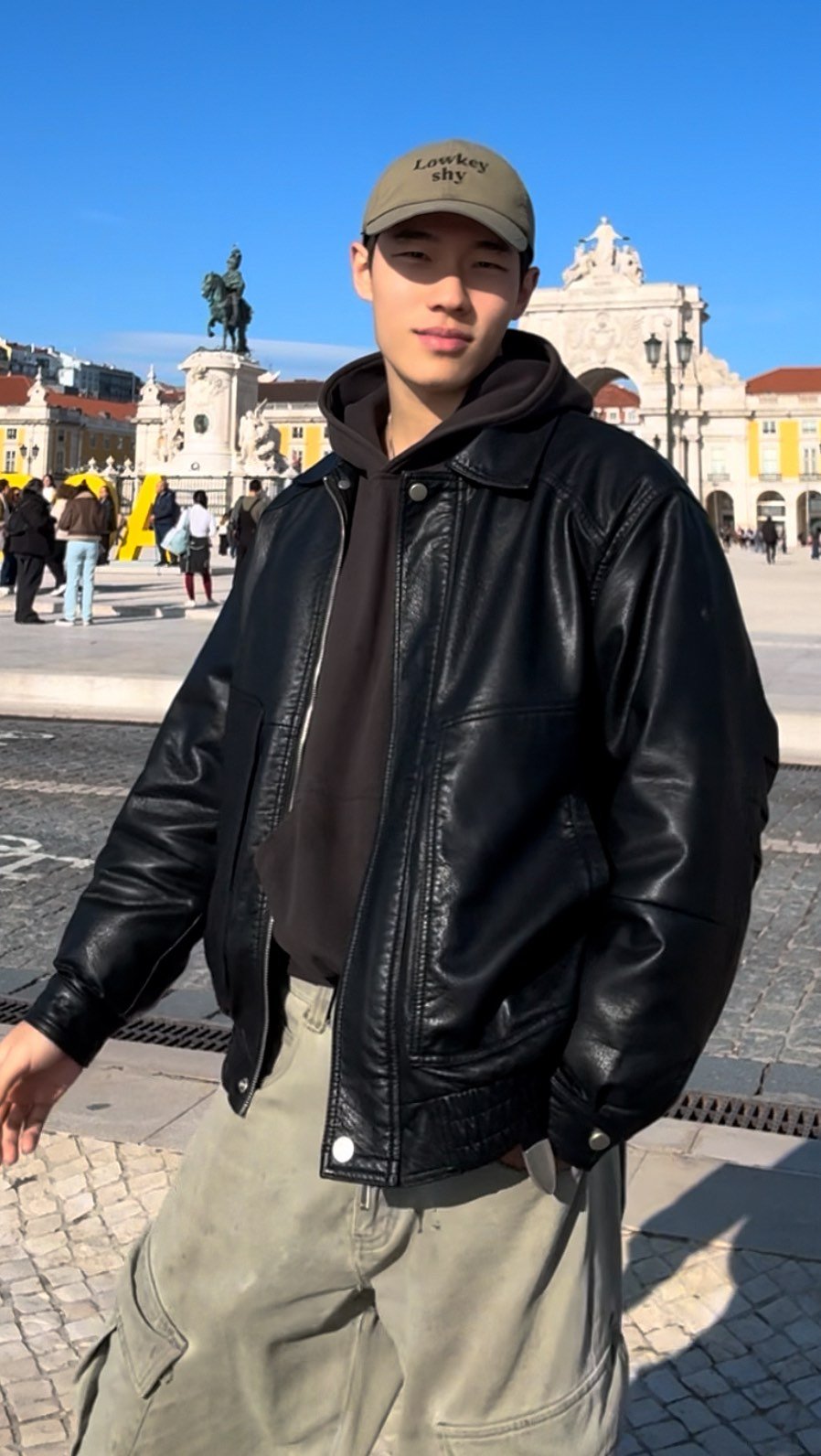 jay_caizhenghao 게시물 이미지: Lisbon #model #ootd #lifestyle #asian...