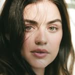 lucyhale 프로필 사진